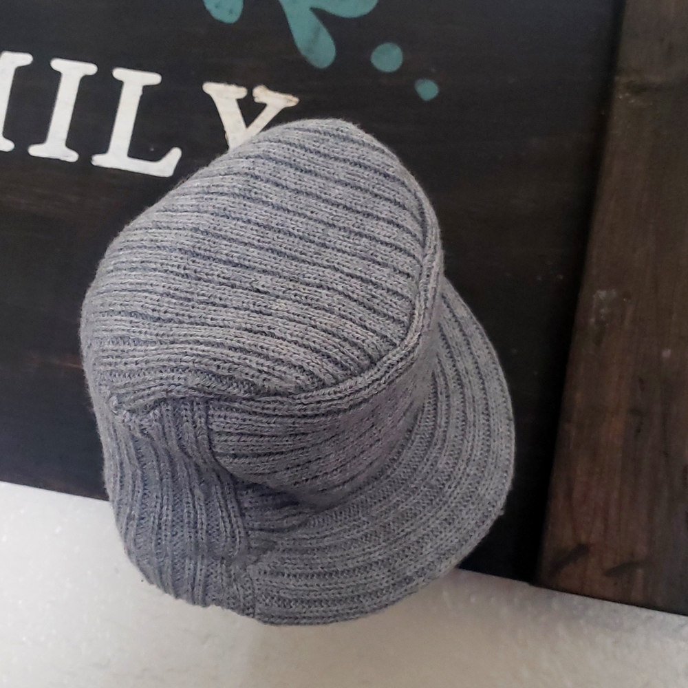 Newborn Gray Ribbed Cap